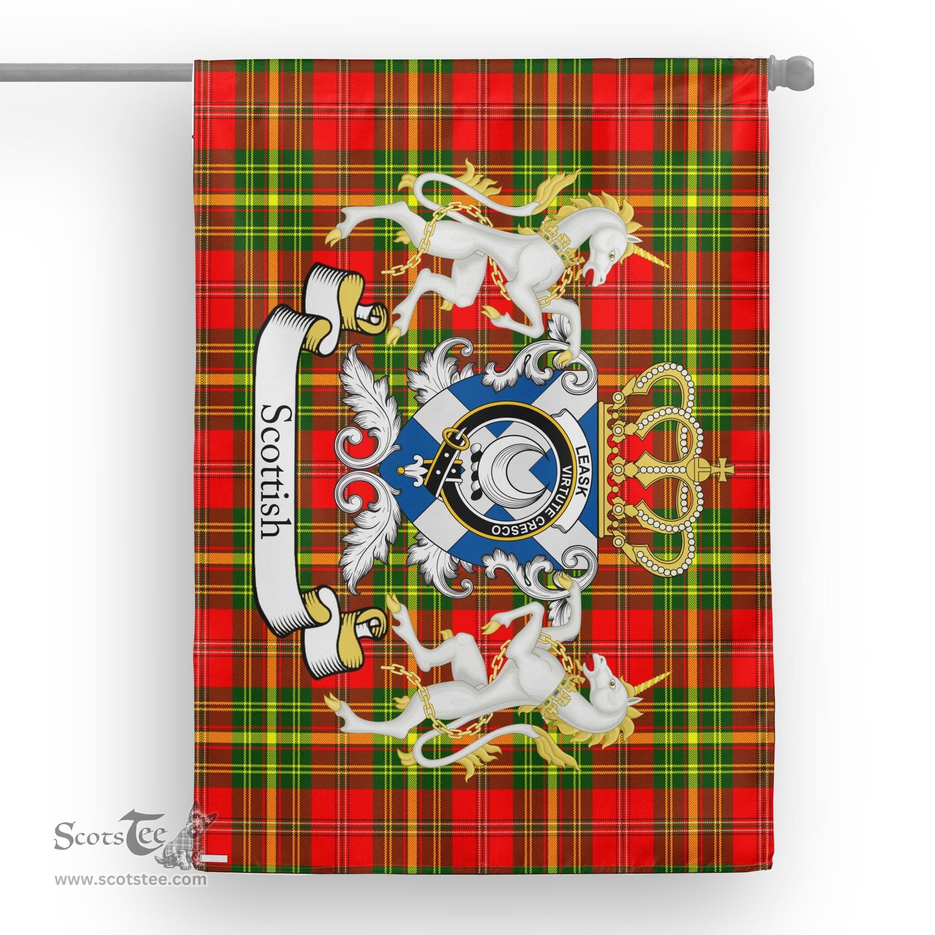 Scotstee Shop Tartan House Flag - Leask Tartan Flag Clan Badge With Lion Scottish, Tartan Garden Flag, Tartan Flag, Tartan House Flag, Plaid Flag, Christmas Plaid Flag