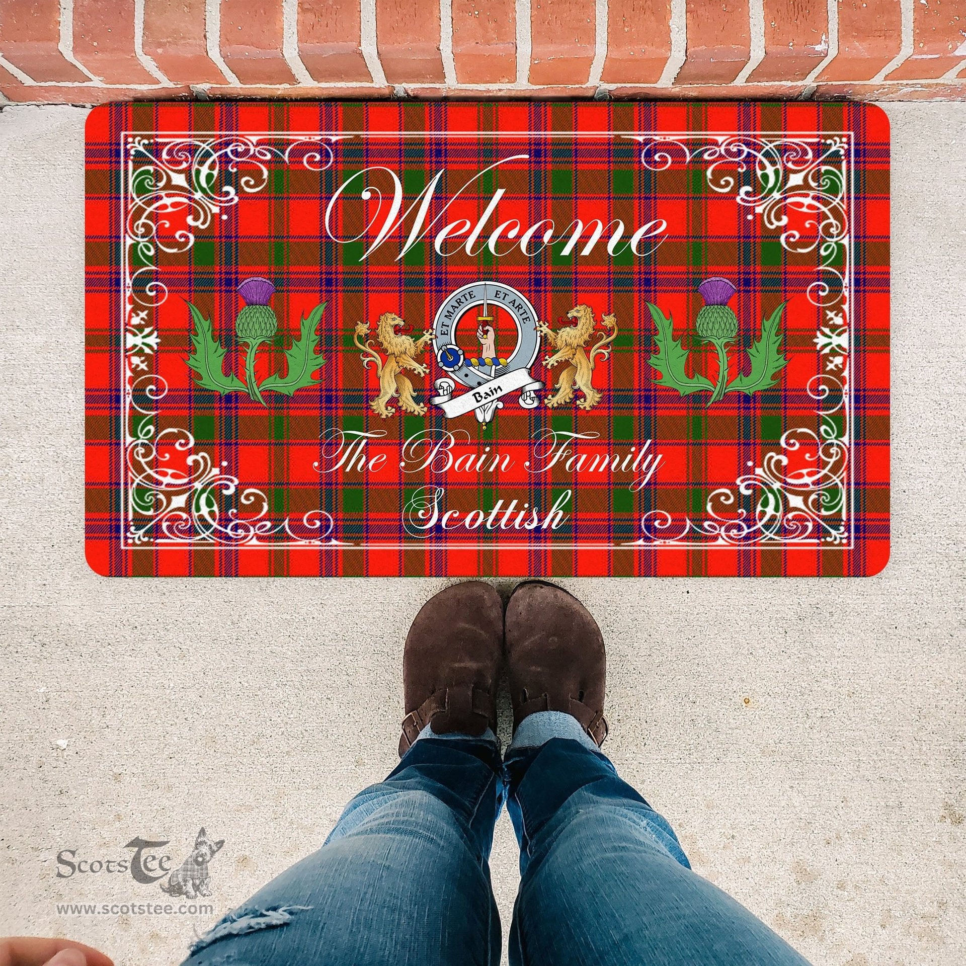 Personalized Doormat, Custom Door Mats, Welcome Mat Scottish Clan Badge Bain Tartan Door Mat, Plaid Doormat With Thistle and Two Lion Scottish, Custom Welcome Mats, Personalized Door Mat