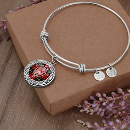 Scotstee Shop Jewelry Wallace Crest Clan Scotland Tartan Plaid Charm Circle Bangle Bracelet Jewelry Gift For Women