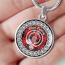 Ogiluy Tartan Crest Clan Scotland Tartan Plaid Circle Pendant Necklace Jewelry Gift For Women