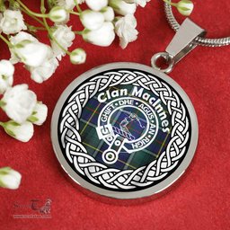 Maclnnes Tartan Crest Clan Scotland Tartan Plaid Circle Pendant Necklace Jewelry Gift For Women