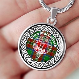 MacCullock Tartan Crest Clan Scotland Tartan Plaid Circle Pendant Necklace Jewelry Gift For Women