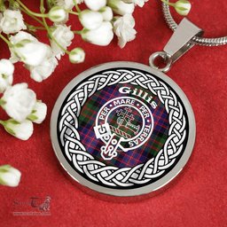 Gillis Tartan Crest Clan Scotland Tartan Plaid Circle Pendant Necklace Jewelry Gift For Women