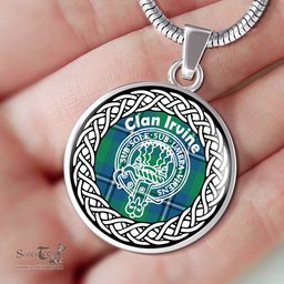 Irvine Tartan Crest Clan Scotland Tartan Plaid Circle Pendant Necklace Jewelry Gift For Women