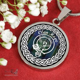 Hope Tartan Crest Clan Scotland Tartan Plaid Circle Pendant Necklace Jewelry Gift For Women