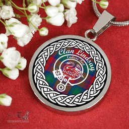 Lindsay Tartan Crest Clan Scotland Tartan Plaid Circle Pendant Necklace Jewelry Gift For Women