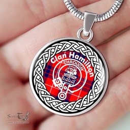 Hamilton Tartan Crest Clan Scotland Tartan Plaid Circle Pendant Necklace Jewelry Gift For Women