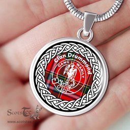 Drummond Tartan Crest Clan Scotland Tartan Plaid Circle Pendant Necklace Jewelry Gift For Women