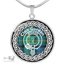 Gordon Tartan Crest Clan Scotland Tartan Plaid Circle Pendant Necklace Jewelry Gift For Women