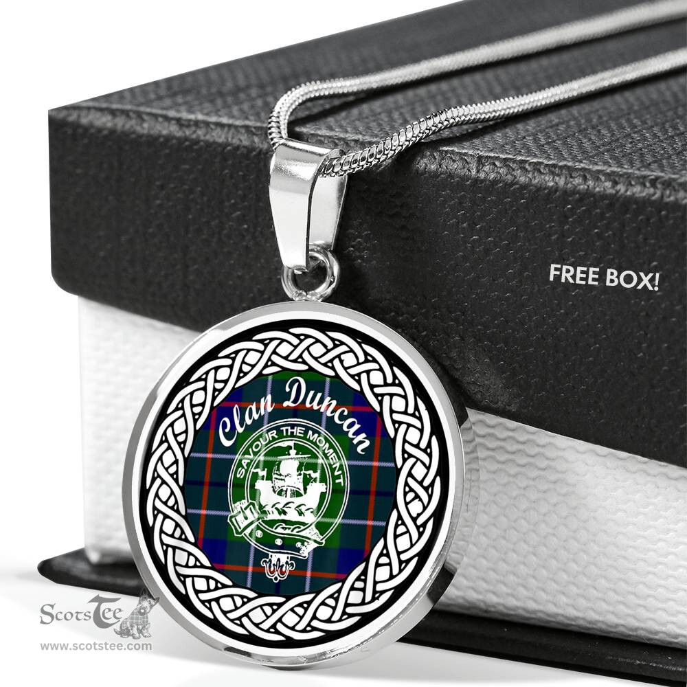 Duncan Tartan Crest Clan Scotland Tartan Plaid Circle Pendant Necklace Jewelry Gift For Women