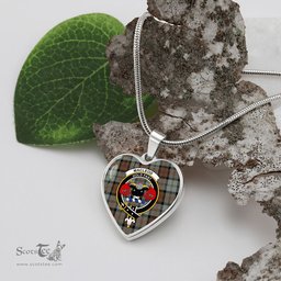 Scotstee Shop - Scotstess Shop Jewelry MacLeod Of Harris Weathered Clan Tartan Heart Necklace Jewelry