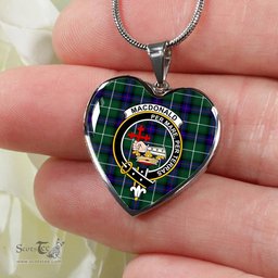 MacDonald Clan Donald Of The Isles Hunting Modern Scottish Clan Heart Necklacemother's day gifts, gifts for mom, best gift for girlfriend, Tartan Heart Necklace Jewelry, Gold Heart Necklace, Silver Heart Necklace, Plaid Heart Necklace