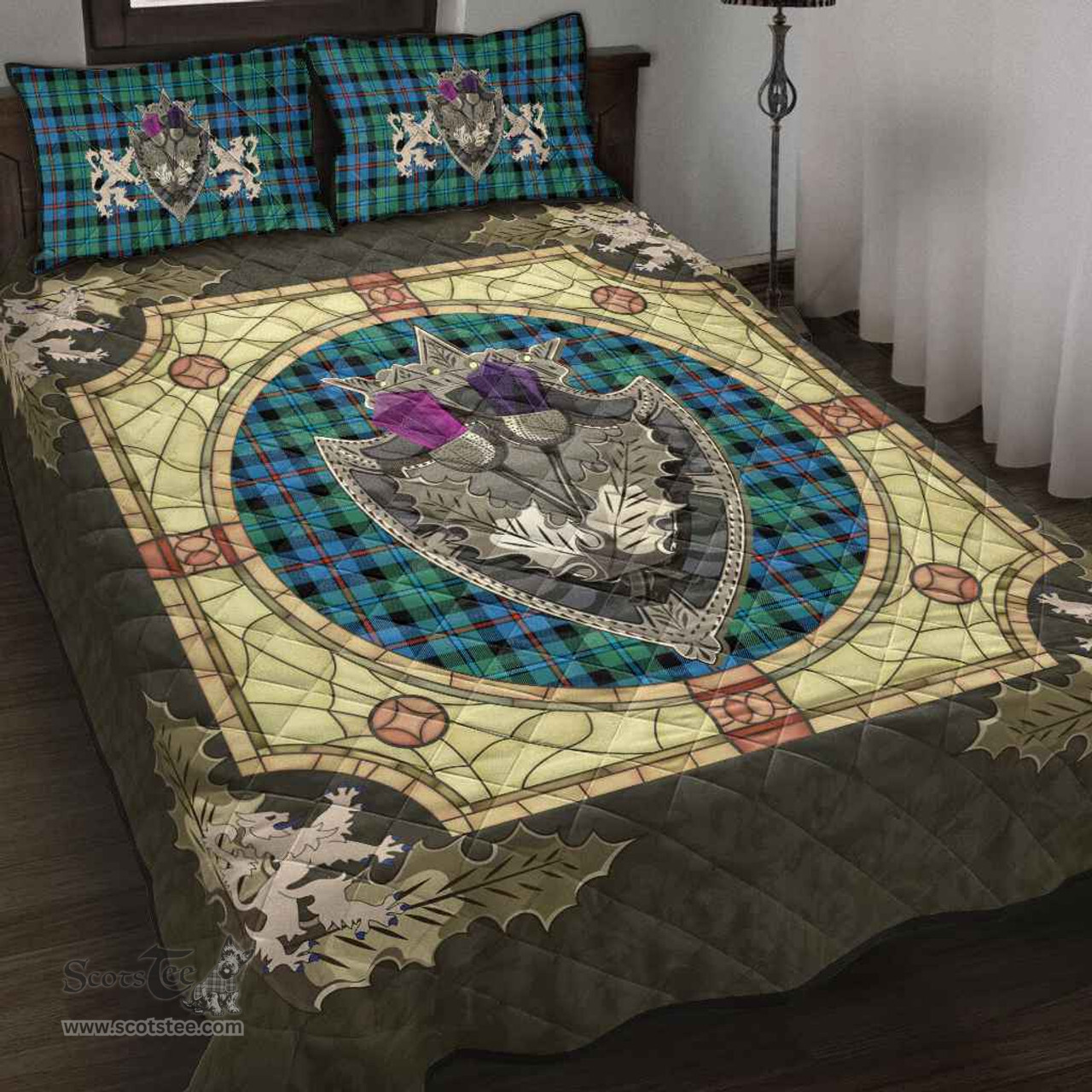 Scottish Campbell of Cawdor Ancient Clan Tartan Quilt Bed Set - Crystal Thistle Shield