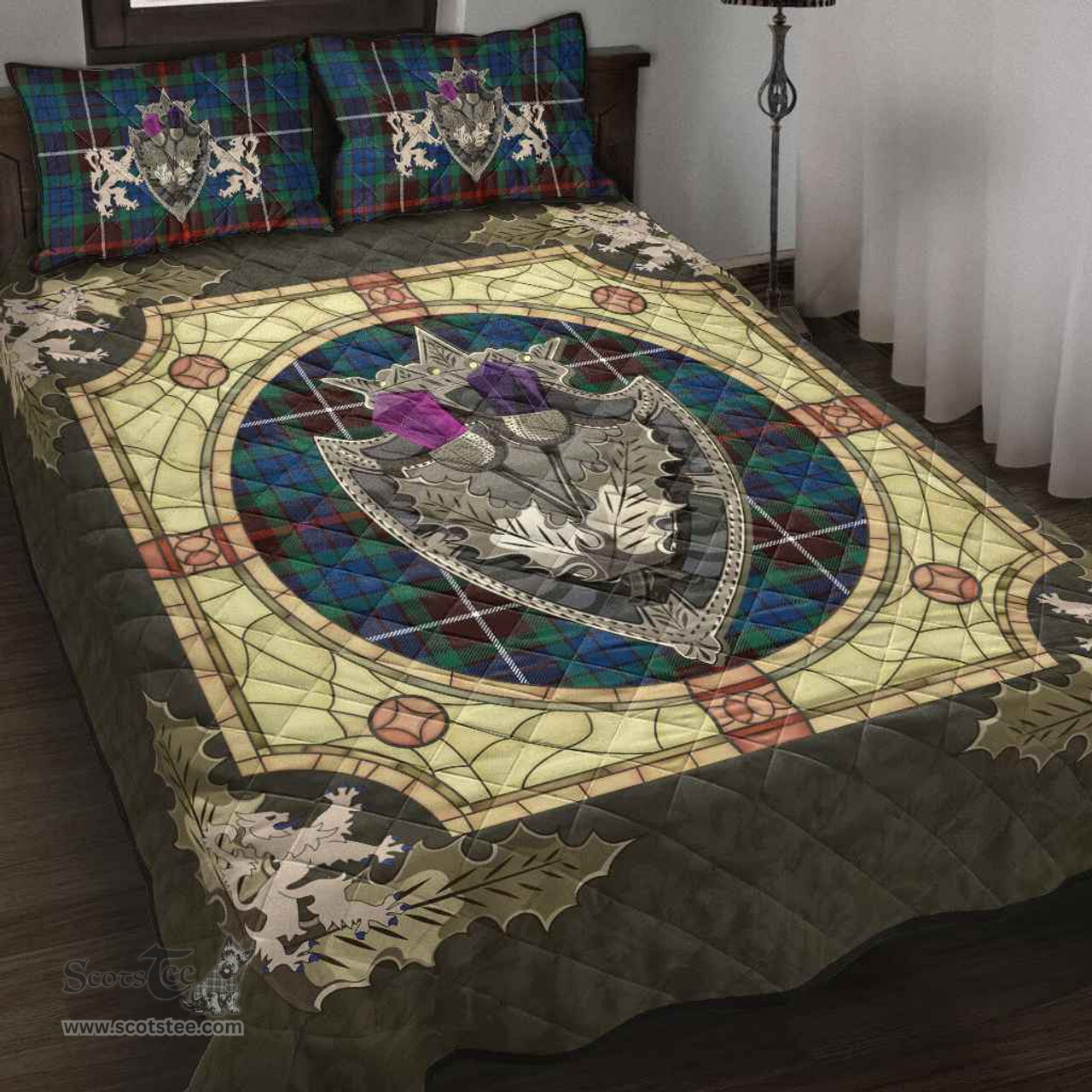 Scottish Fraser Hunting Ancient Clan Tartan Quilt Bed Set - Crystal Thistle Shield