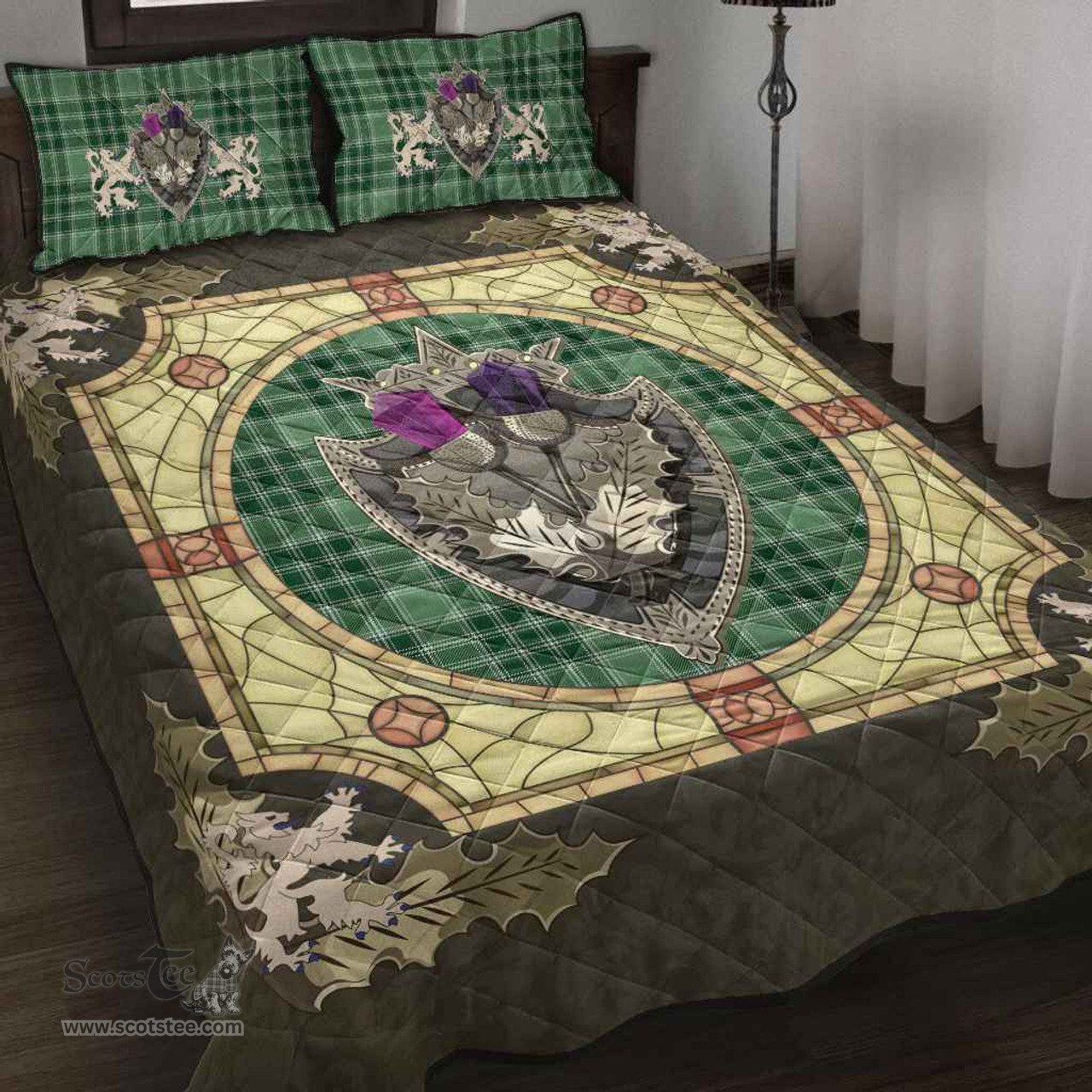 Scottish MacDonald Lord of the Isles Hunting Clan Tartan Quilt Bed Set - Crystal Thistle Shield