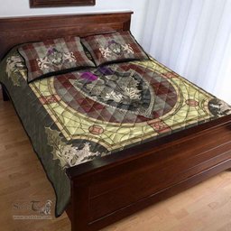 Scottish Cunningham Burgundy Dancers Clan Tartan Quilt Bed Set - Crystal Thistle Shield