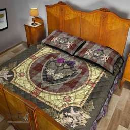 Scottish Cunningham Burgundy Dancers Clan Tartan Quilt Bed Set - Crystal Thistle Shield