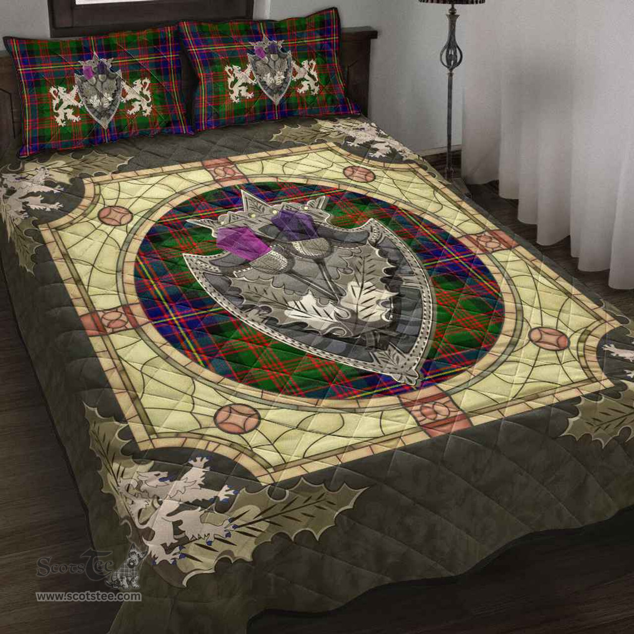 Scottish Cochrane Modern Clan Tartan Quilt Bed Set - Crystal Thistle Shield