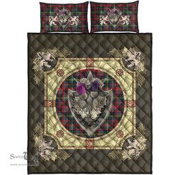 Scottish MacKintosh Hunting Modern Clan Tartan Quilt Bed Set - Crystal Thistle Shield
