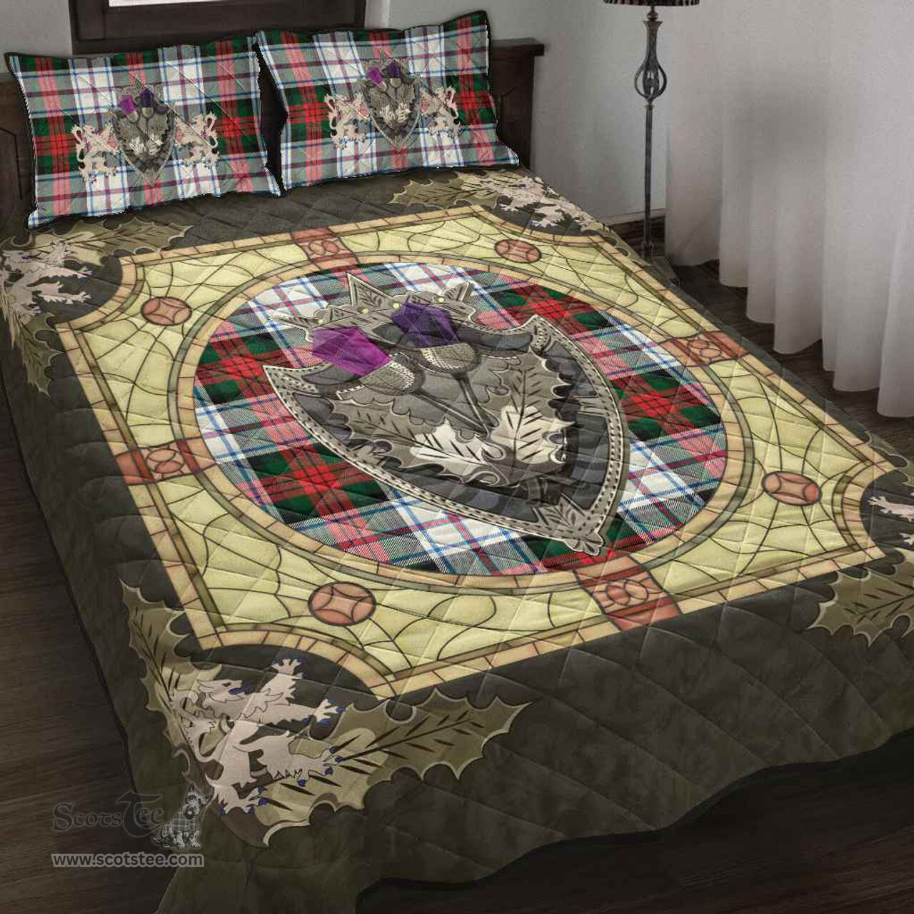 Scottish MacDuff Dress Modern Clan Tartan Quilt Bed Set - Crystal Thistle Shield