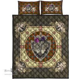 Scottish Seton Hunting Modern Clan Tartan Quilt Bed Set - Crystal Thistle Shield