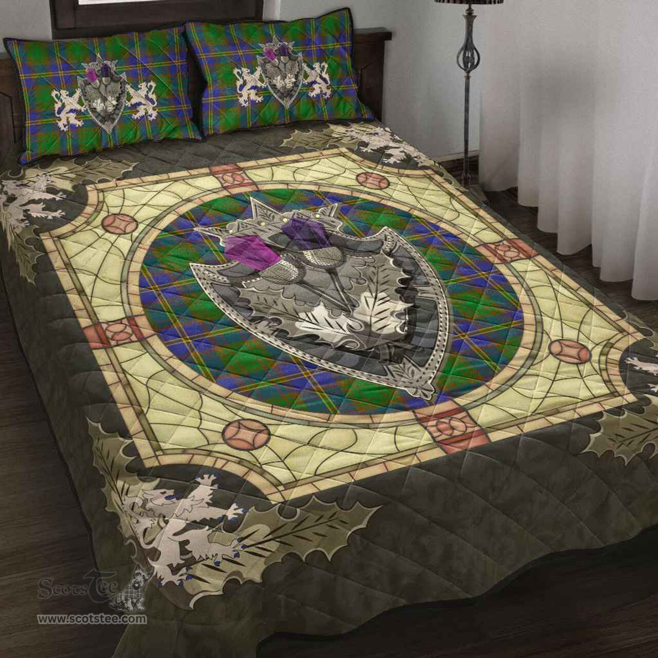 Scottish Strange of Balkaskie Clan Tartan Quilt Bed Set - Crystal Thistle Shield