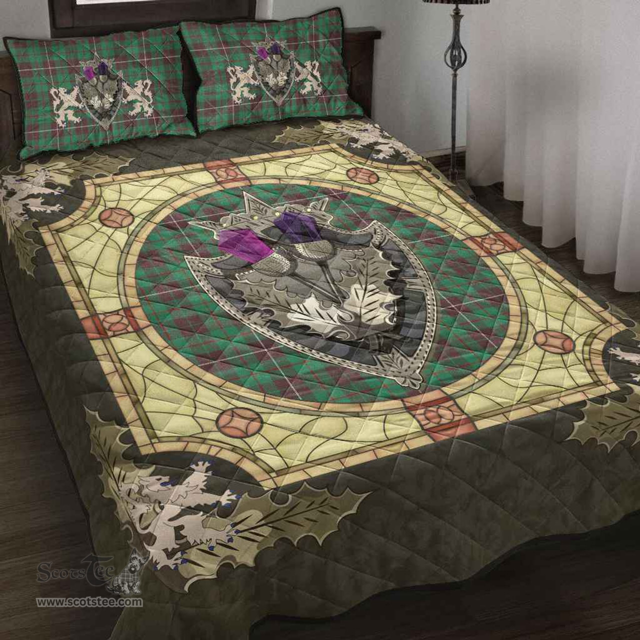 Scottish MacKinnon Hunting Ancient Clan Tartan Quilt Bed Set - Crystal Thistle Shield