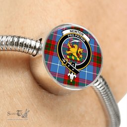 Scottish Newton Clan Tartan Bracelet - Round Shape Pendant Scottish Plaid Tartan Plaid
