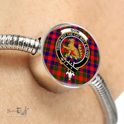 Scottish Gow Of Mcgouan Clan Tartan Bracelet - Round Shape Pendant Scottish Plaid Tartan Plaid