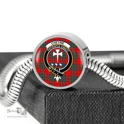 Scottish Cheyne  Clan Tartan Bracelet - Round Shape Pendant Scottish Plaid Tartan Plaid