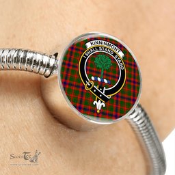 Scottish Kinninmont Clan Tartan Bracelet - Round Shape Pendant Scottish Plaid Tartan Plaid
