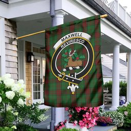 Scottish Maxwell Hunting Tartan Flag with Family Crest - Tartan Garden Flag Scottish Plaid Tartan Plaid - ScotsTee - scotstee.com
