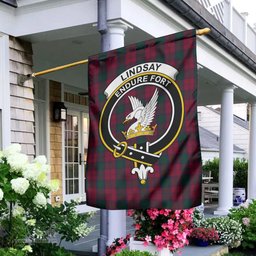 Scottish Lindsay Tartan Flag with Family Crest - Tartan Garden Flag Scottish Plaid Tartan Plaid - ScotsTee - scotstee.com