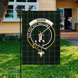 Scottish Gunn Logan Tartan Flag with Family Crest - Tartan Garden Flag Scottish Plaid Tartan Plaid - ScotsTee - scotstee.com