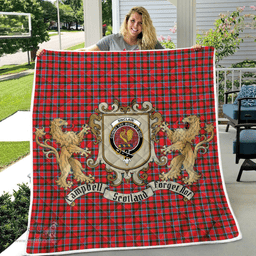 Scottish Sinclair Clan Badge Tartan Plaid Lion Crest Premium Quilt Scottish Plaid Tartan Plaid - ScotsTee - scotstee.com