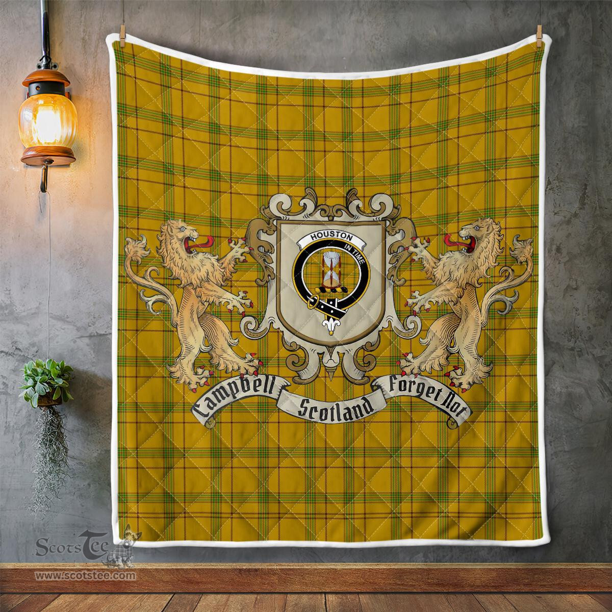 Scottish Houston Clan Badge Tartan Plaid Lion Crest Premium Quilt Scottish Plaid Tartan Plaid - ScotsTee - scotstee.com