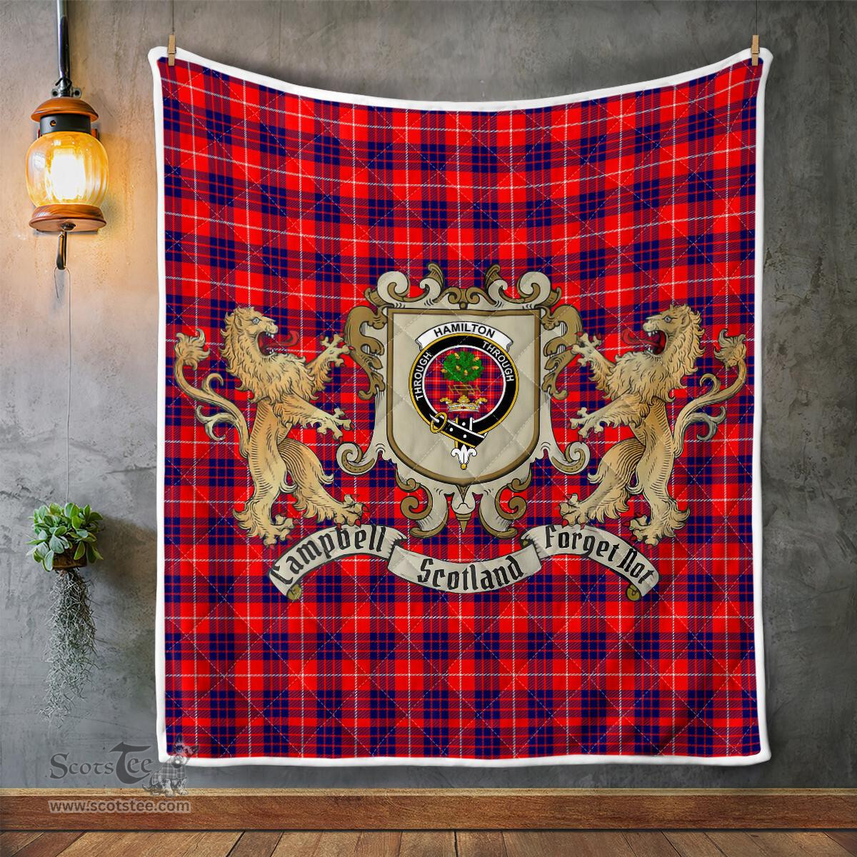 Scottish Hamilton Clan Badge Tartan Plaid Lion Crest Premium Quilt Scottish Plaid Tartan Plaid - ScotsTee - scotstee.com