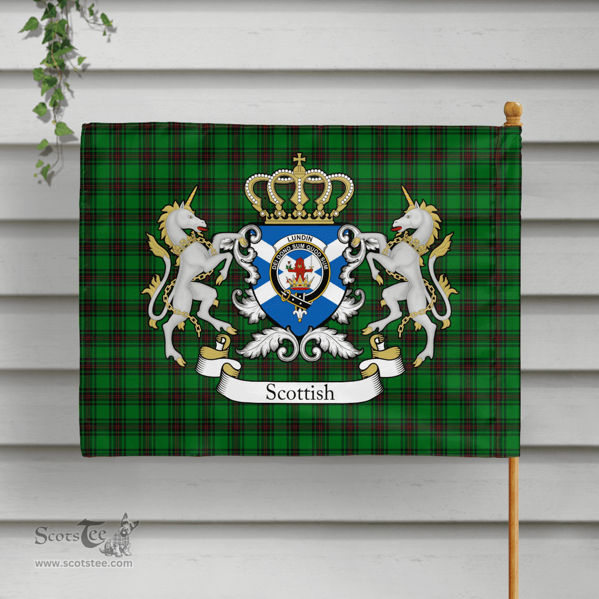 Scottish Lundin Clan Badge Tartan Coat of Arm Garden Flag - Tartan Plaid Flags Scottish Plaid Tartan Plaid - ScotsTee - scotstee.com
