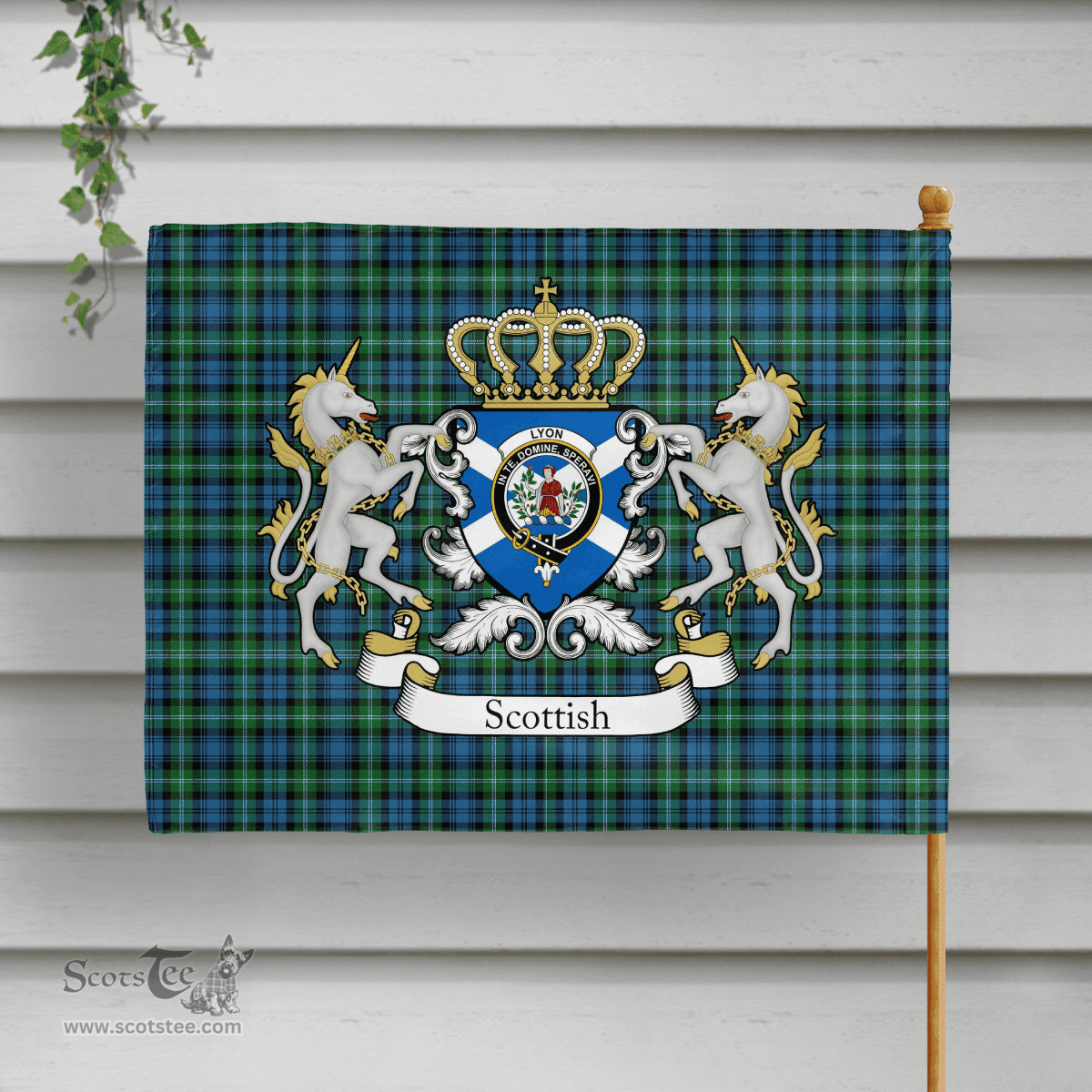 Scottish Lyon Clan Badge Tartan Coat of Arm Garden Flag - Tartan Plaid Flags Scottish Plaid Tartan Plaid - ScotsTee - scotstee.com