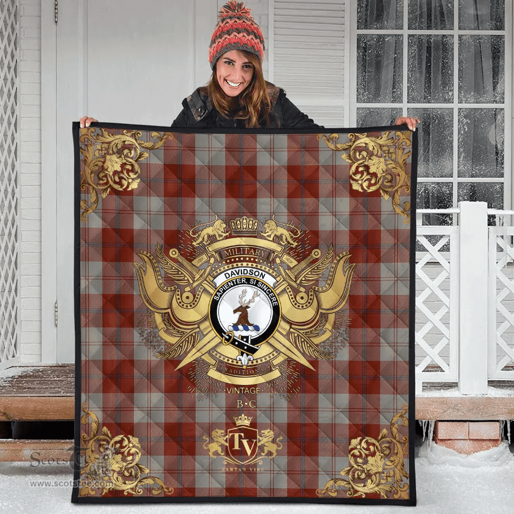 Scottish Davidson Dress Dancers Clan Tartan Quilt - Military Logo Style Scottish Plaid Tartan Plaid
