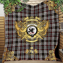 Scottish Little Arisaid Clan Tartan Quilt - Military Logo Style Scottish Plaid Tartan Plaid