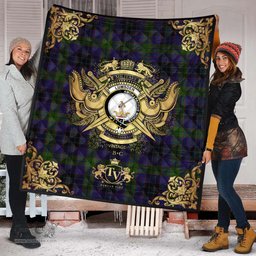 Scottish Lumsden Hunting Clan Tartan Quilt - Military Logo Style Scottish Plaid Tartan Plaid
