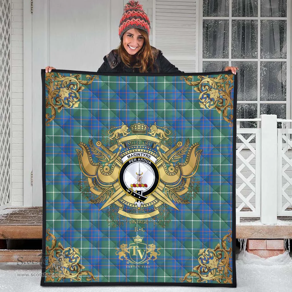 Scottish MacIntyre Hunting Ancient Clan Tartan Quilt - Military Logo Style Scottish Plaid Tartan Plaid