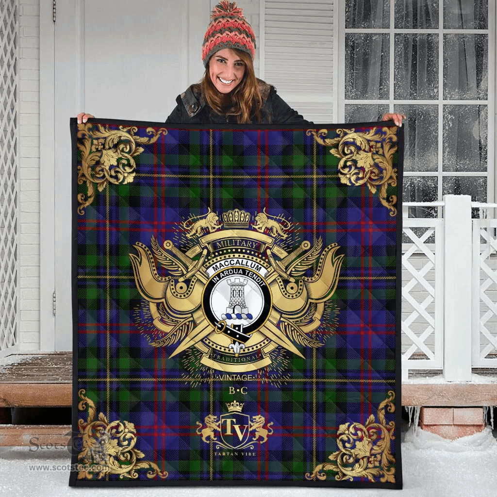 Scottish MacCallum of Berwick Clan Tartan Quilt - Military Logo Style Scottish Plaid Tartan Plaid