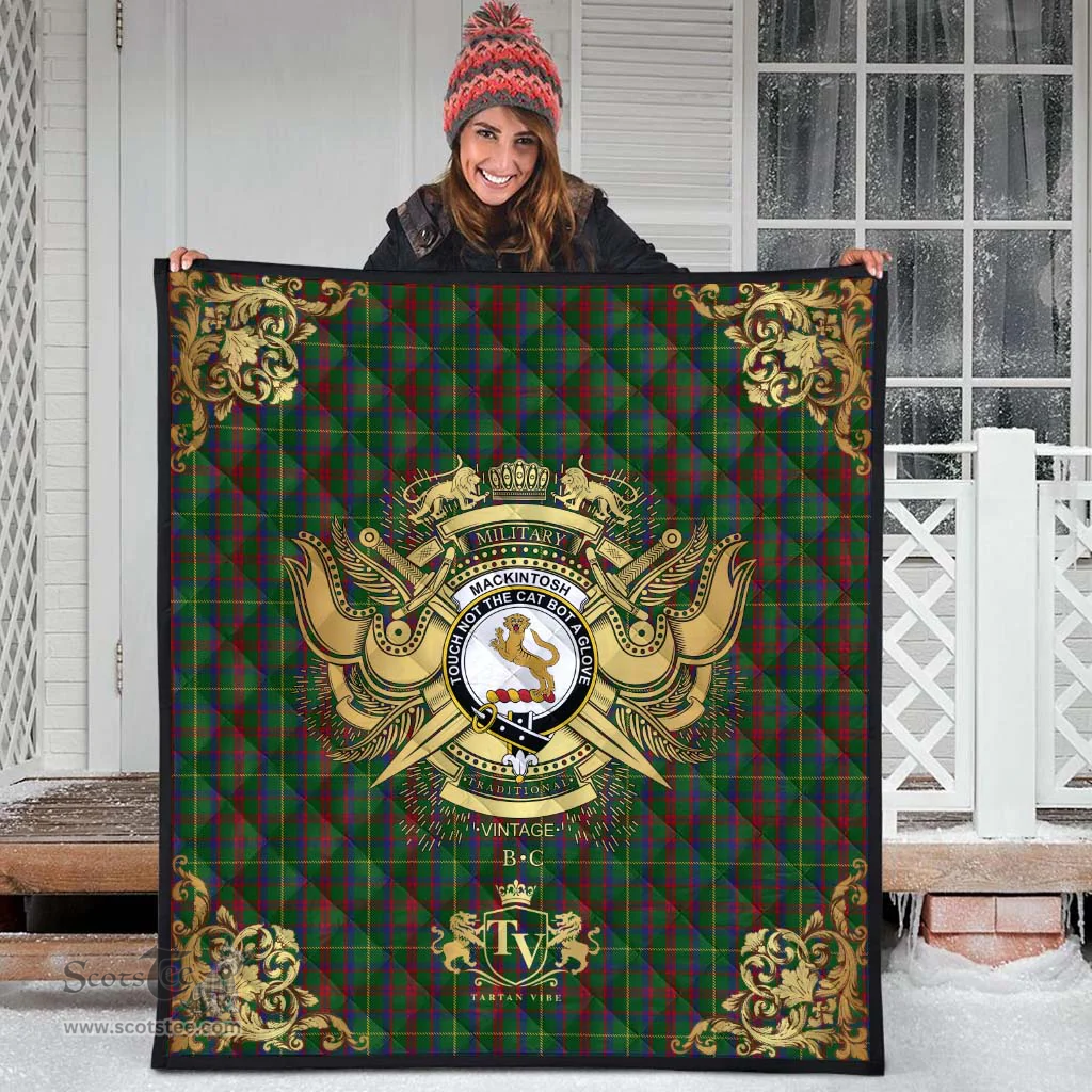 Scottish MacKintosh Hunting Clan Tartan Quilt - Military Logo Style Scottish Plaid Tartan Plaid