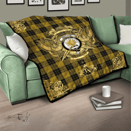 Scottish MacLeod of Lewis Vestiarium Scoticum Clan Tartan Quilt - Military Logo Style Scottish Plaid Tartan Plaid