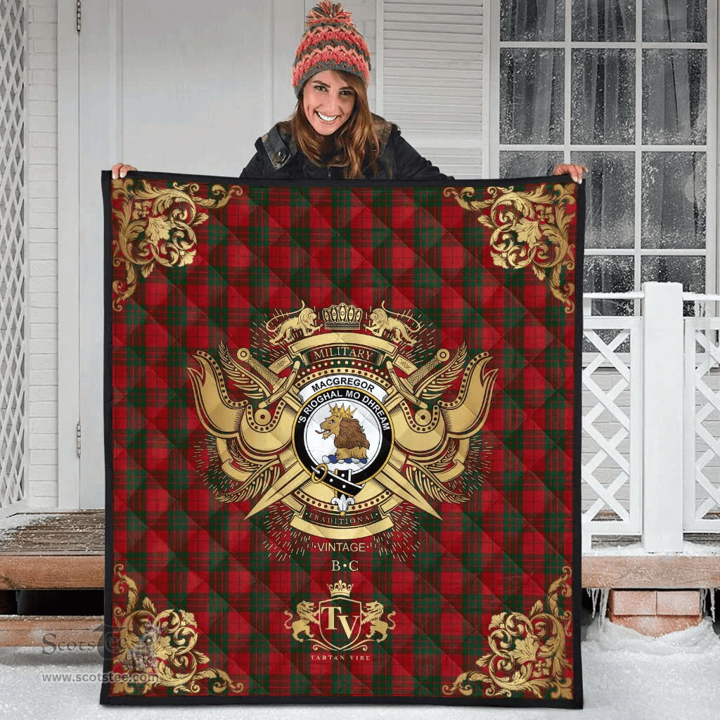 Scottish MacGregor of Glenstrae Clan Tartan Quilt - Military Logo Style Scottish Plaid Tartan Plaid
