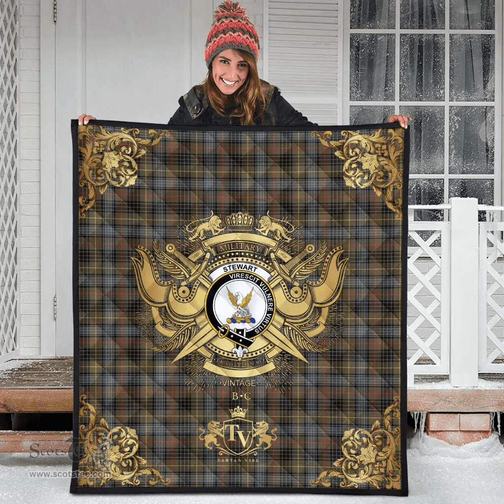 Scottish Stewart Hunting Weathered Clan Tartan Quilt - Military Logo Style Scottish Plaid Tartan Plaid