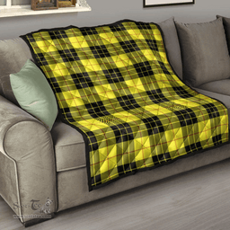 Scottish MacLeod of Lewis Modern Clan Tartan Quilt - Classic Scottish Plaid Tartan Plaid