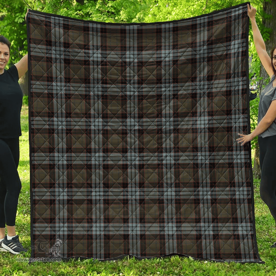 Scottish Stewart Old Weathered Clan Tartan Quilt - Classic Scottish Plaid Tartan Plaid